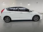2016 HYUNDAI ACCENT 5D HATCHBACK SR RB4 MY16
