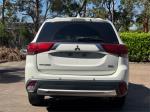 2017 MITSUBISHI OUTLANDER 4D WAGON LS SAFETY PACK (4x4) 7 SEATS ZK MY17