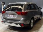 2020 MITSUBISHI OUTLANDER 4D WAGON ES 7 SEAT (2WD) ZL MY20