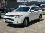 2013 MITSUBISHI OUTLANDER 4D WAGON LS (4x4) ZJ