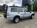 2011 MITSUBISHI PAJERO 4D WAGON GLX LWB (4x4) NT MY11