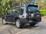 2010 MITSUBISHI PAJERO 4D WAGON GLX LWB (4x4) NT MY10