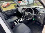2009 MITSUBISHI PAJERO 4D WAGON GLS LWB (4x4) NT