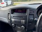2009 MITSUBISHI PAJERO 4D WAGON GLS LWB (4x4) NT